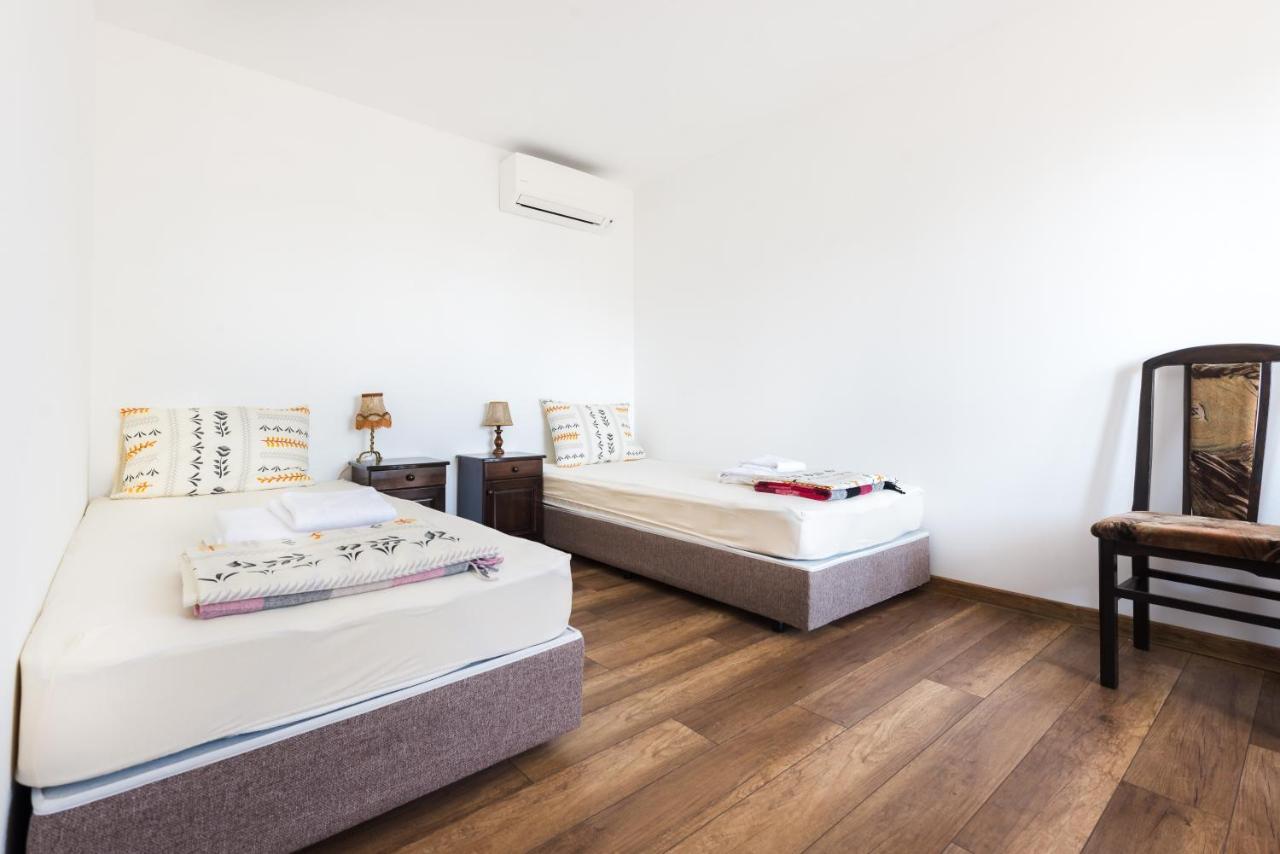 Guest House Hristova Kashta - Христова Къща Cherni Vrŭkh Extérieur photo