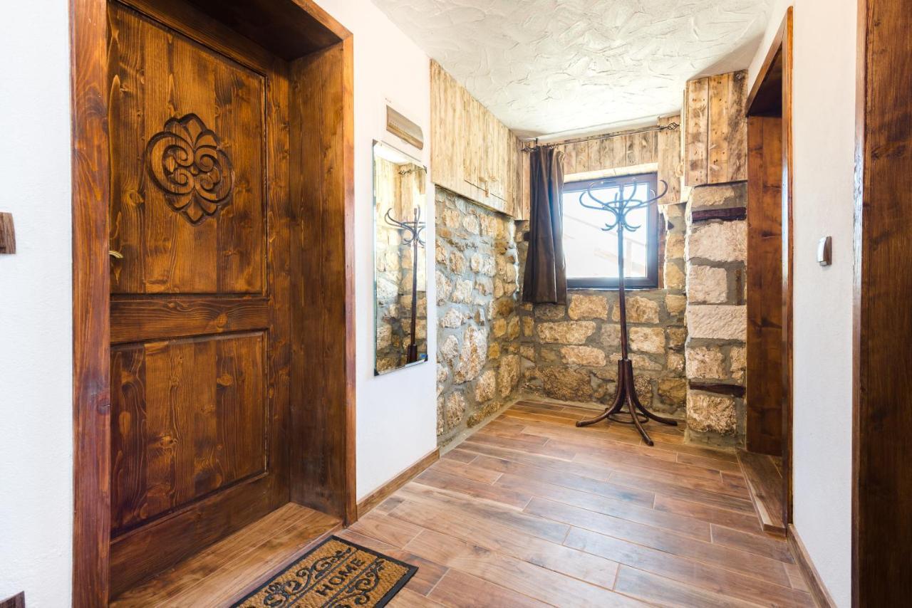 Guest House Hristova Kashta - Христова Къща Cherni Vrŭkh Extérieur photo