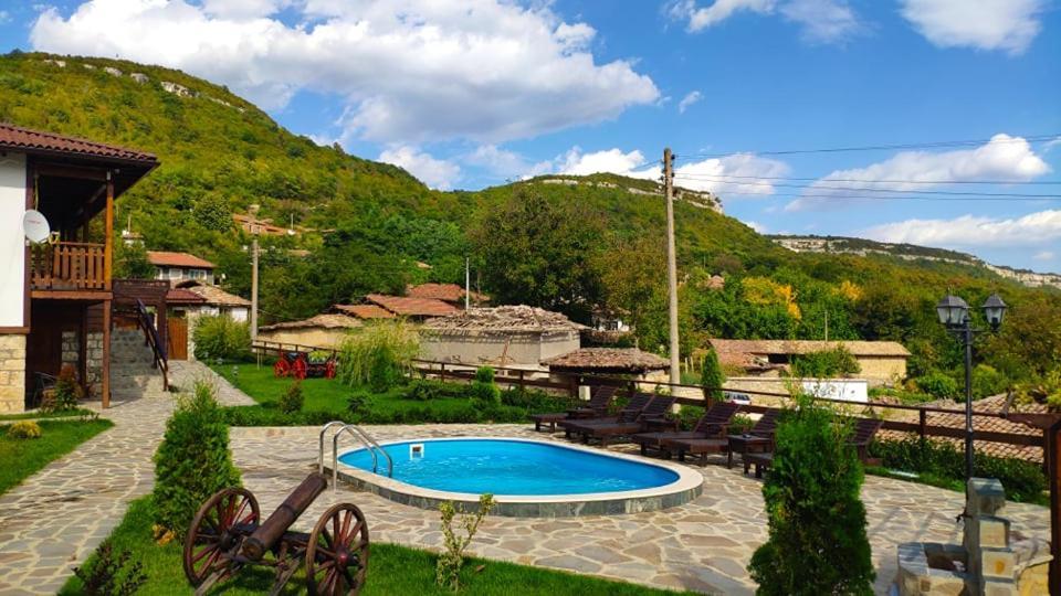 Guest House Hristova Kashta - Христова Къща Cherni Vrŭkh Extérieur photo
