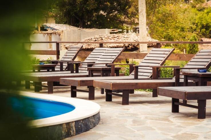 Guest House Hristova Kashta - Христова Къща Cherni Vrŭkh Extérieur photo